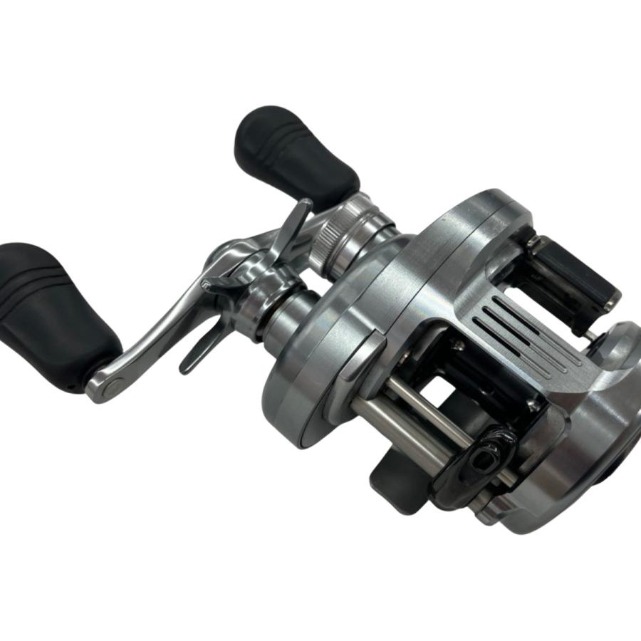σσ SHIMANO シマノ 19カルカッタコンクエストDC 200 03978 やや傷や