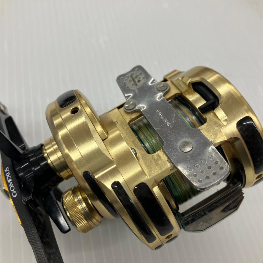 σσ SHIMANO シマノ 15オシアコンクエスト 300HG 03402 やや傷や汚れ