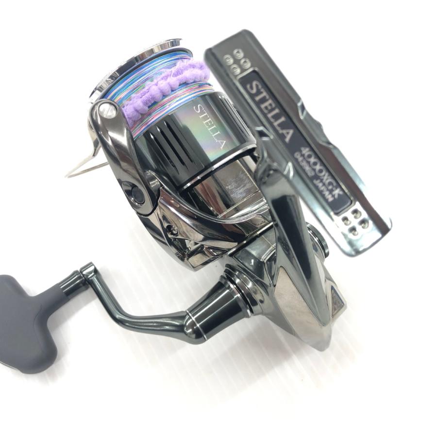 σσ SHIMANO シマノ スピニングリール  22ステラ 4000XG 美品 程度A 箱付 043962 目立った傷や汚れなしの画像