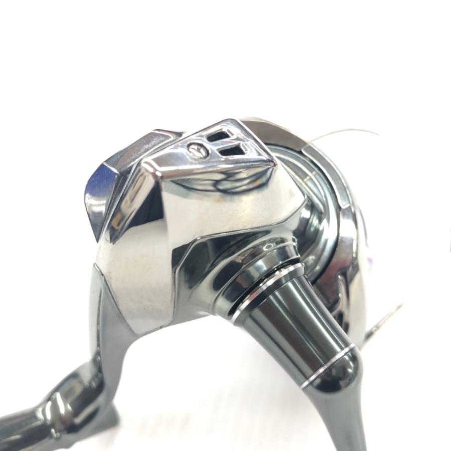 σσ SHIMANO シマノ スピニングリール  22ステラ 4000XG 美品 程度A 箱付 043962 目立った傷や汚れなしの画像