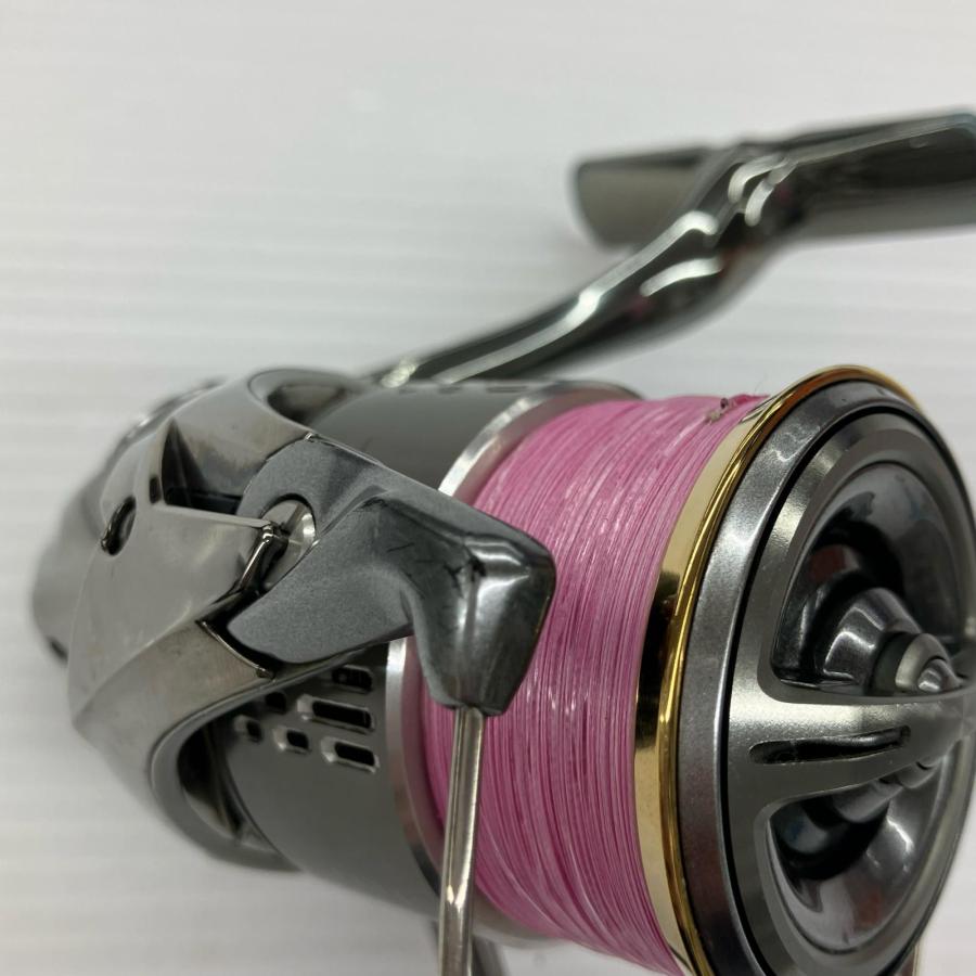 σσSHIMANO シマノ 18ステラ C3000XG スプールは2500S 03805 σσ SHIMANO シマノ 18ステラ C3000XG スプールは2500S 03805 傷や汚れ