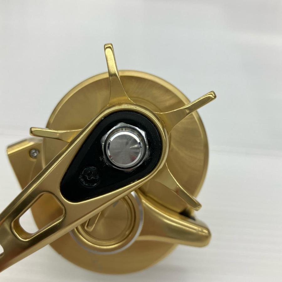 σσ SHIMANO シマノ 18オシアコンクエストCT200HG 程度B 03816 やや傷や