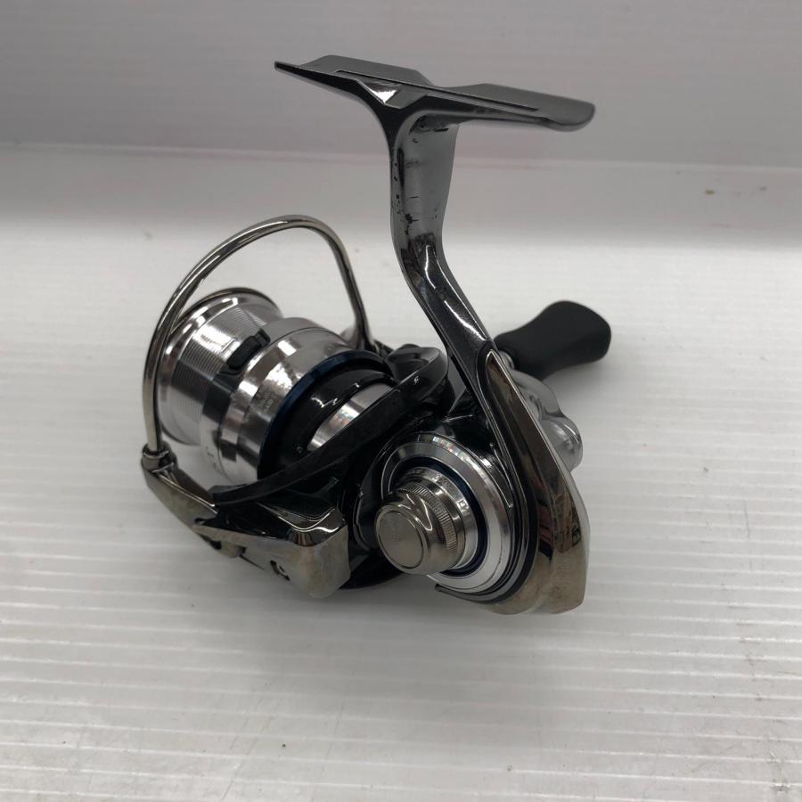 σσ DAIWA ダイワ スピニングリール 18イグジスト FC LT1000S-P 傷あり
