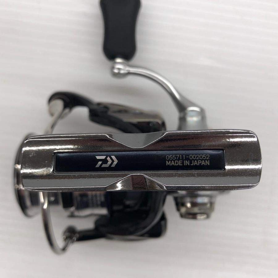 σσ DAIWA ダイワ スピニングリール 18イグジスト FC LT1000S-P 傷あり