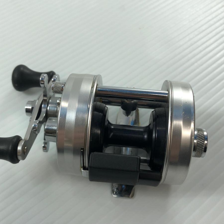 σσ Abu Garcia アブガルシア ベイトリールアンバサダー 2601C IAR やや