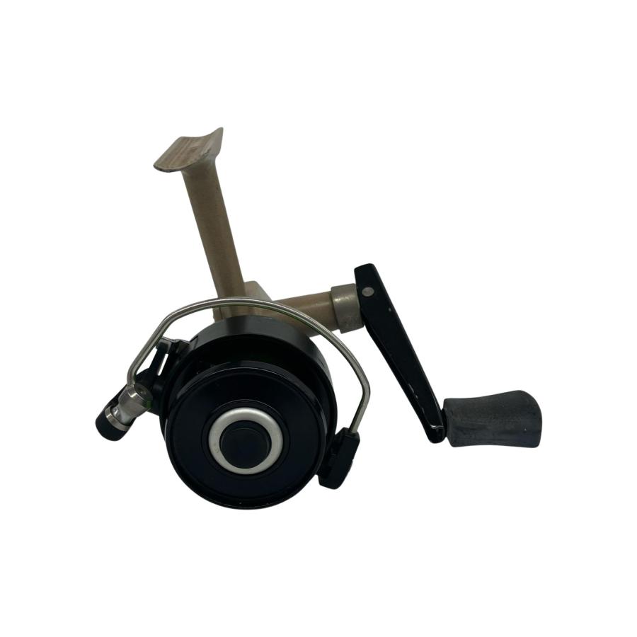 Abu Garcia アブガルシア スピニングリール カーディナル3 ハンドルガタツキあり Abu Garcia アブガルシア スピニングリール カーディナル3 ハンドル