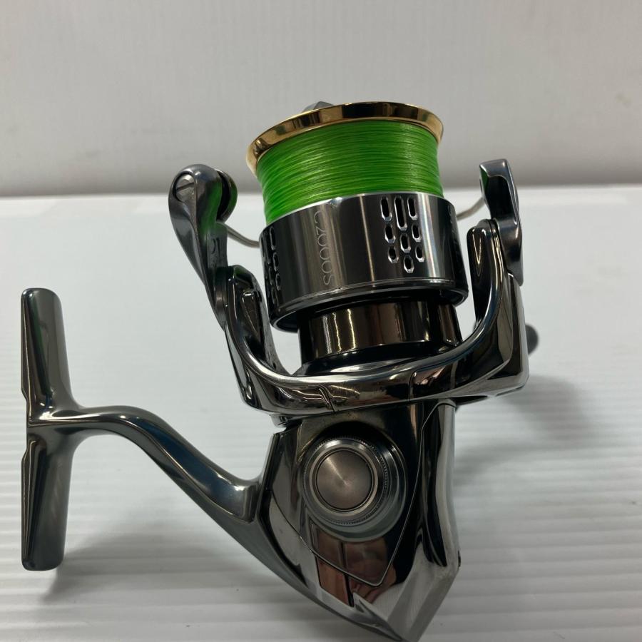 SHIMANO シマノ スピニングリール 18ステラ C2000S 03798 傷や汚れあり