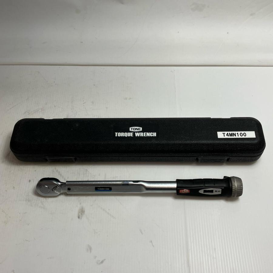 TONE トネ トルクレンチ ケース付 T4MN100 TONE トネ トルクレンチ ケース付 T4MN100 やや傷や汚れあり