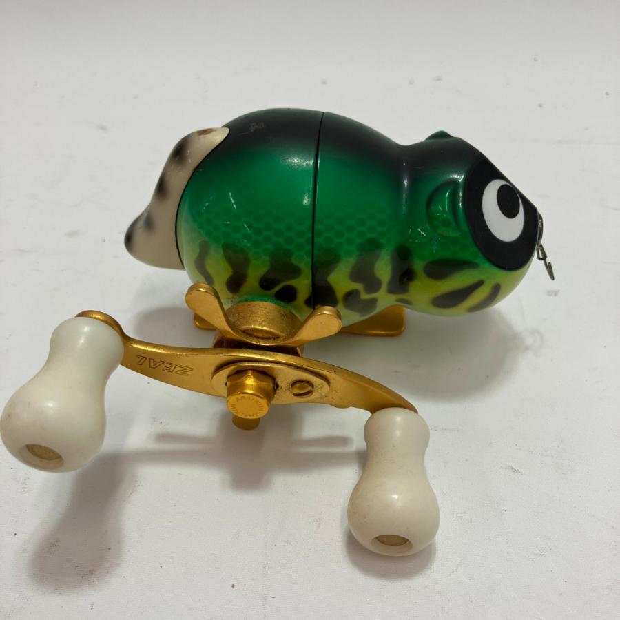 ZEAL スピンキャストリール アライくん ZEAL ズイール アライくん リール スピンキャスト やや傷や汚れ