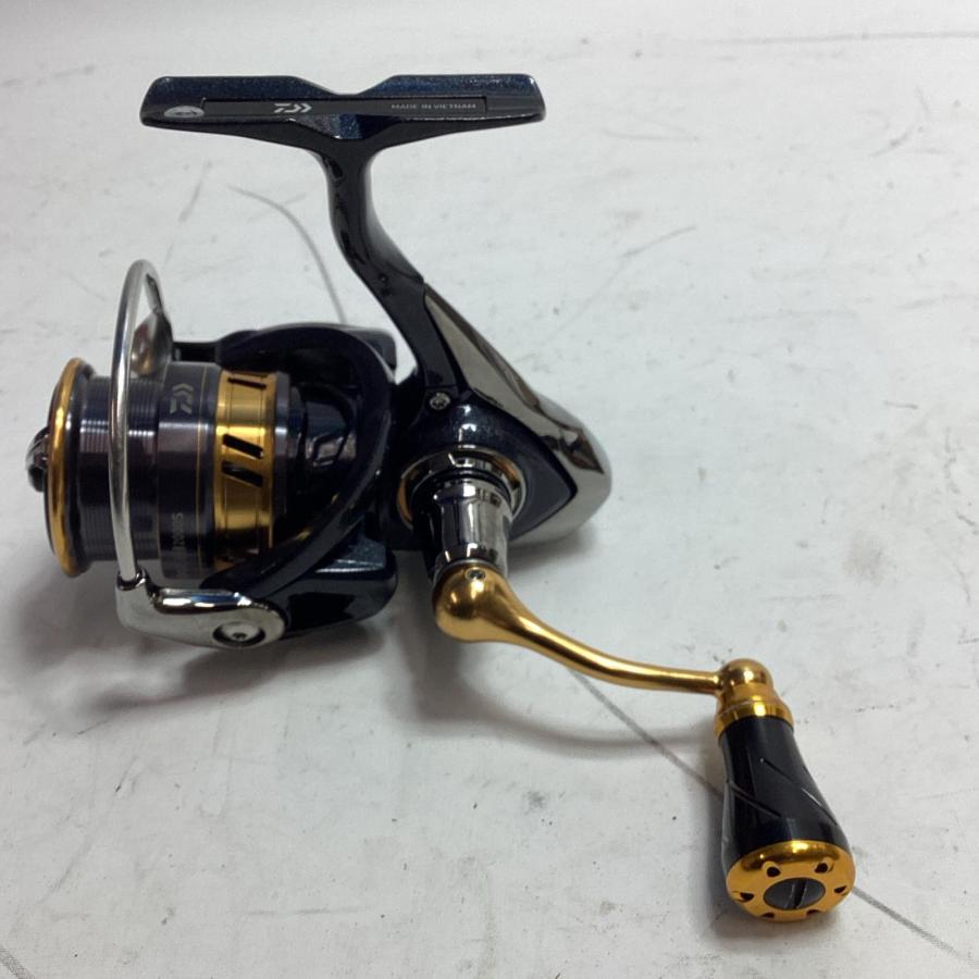 DAIWA ダイワ リール スピニングリール 18レガリス LT2000S 00060011