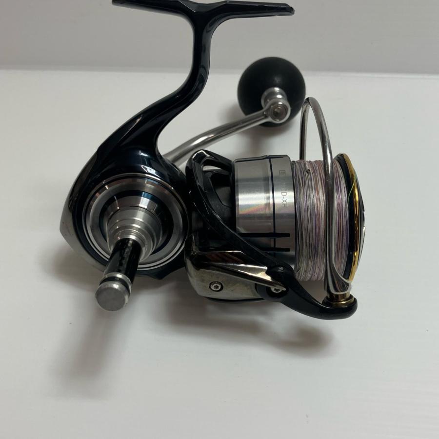 DAIWA ダイワ スピニングリール 19セルテート LT5000D-XH 060055 やや