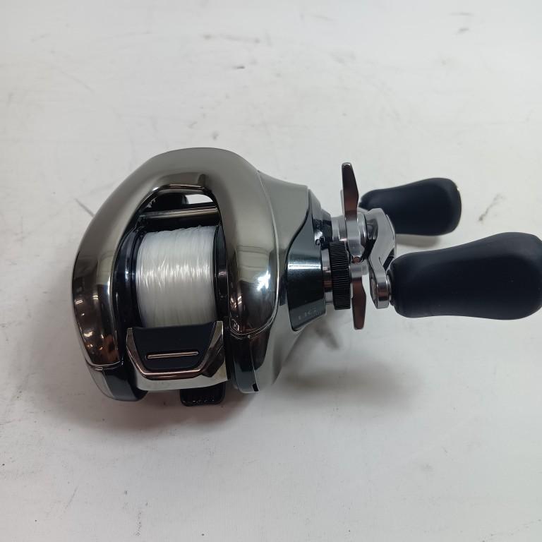 シマノ 25アンタレス 100XG 5回使用程度の極美品 本体ボディのみ SHIMANO シマノ 047748 釣り用品 リール ベイトリール 25アンタレス