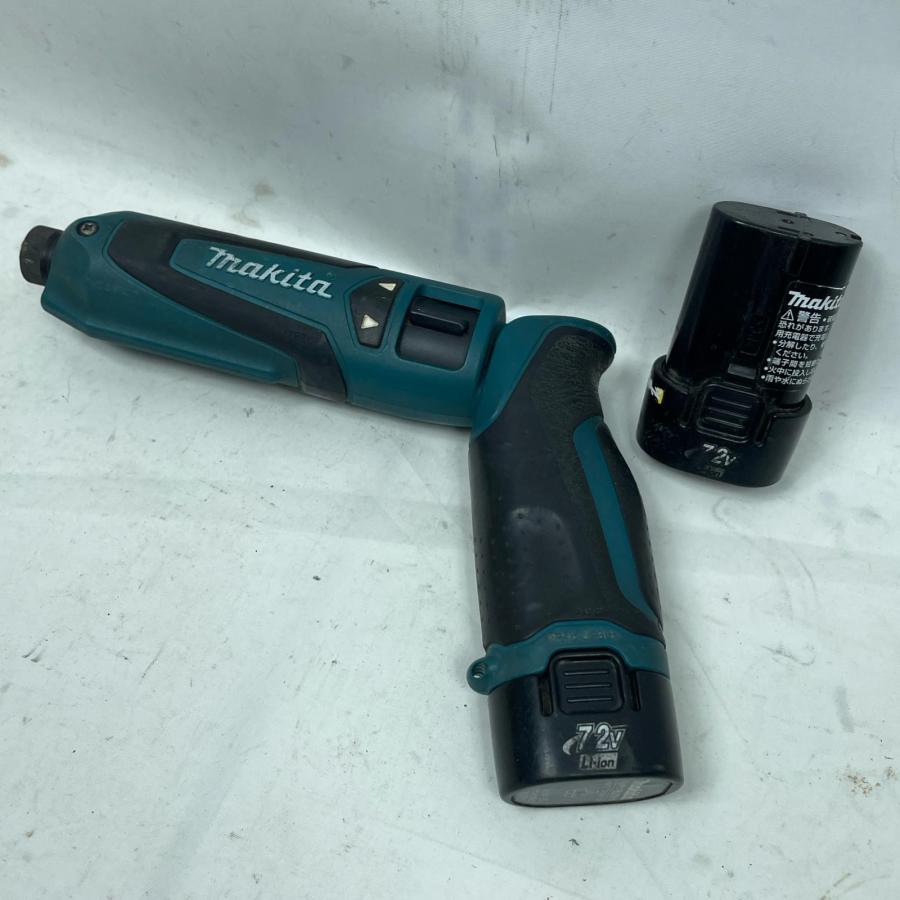 MAKITA マキタ ペンインパクトドライバ TD021D グリーン 充電池2個付 MAKITA マキタ ペンインパクトドライバ TD021D グリーン 充電池2個付