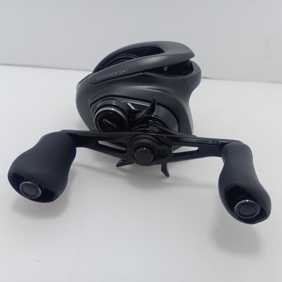 SHIMANO シマノ ベイトリール 044969 SHIMANO シマノ ベイトリール 044969 目立った傷や汚れなし