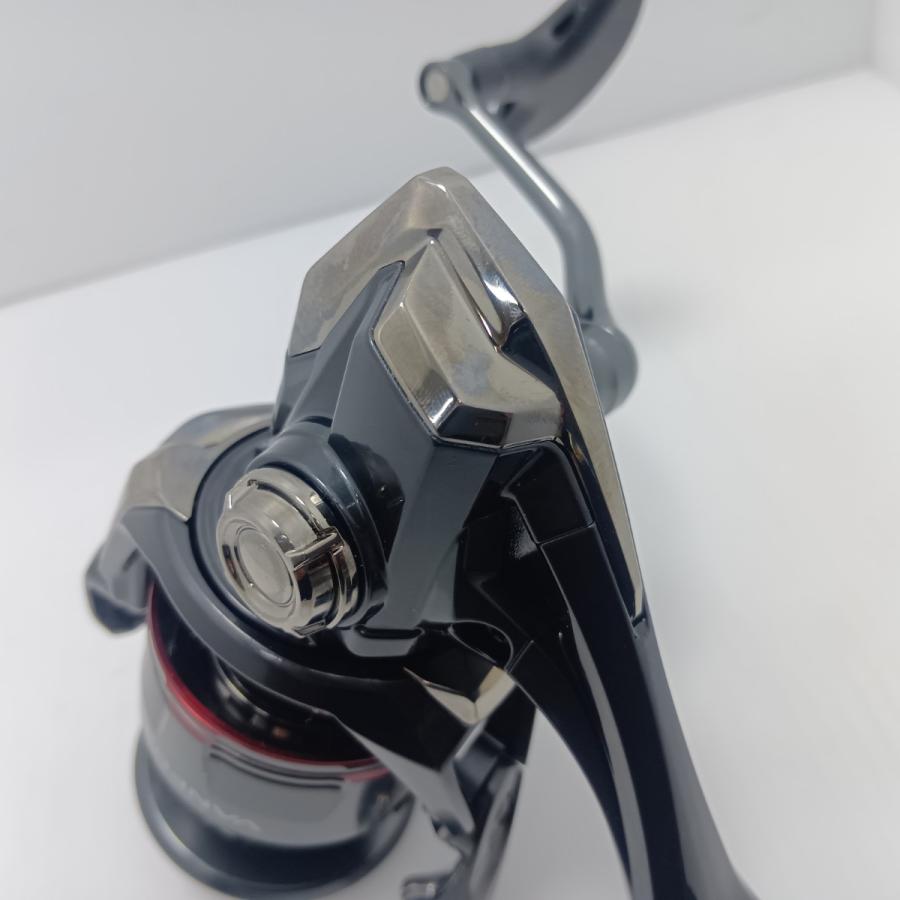 SHIMANO シマノ スピニングリール 24ヴァンフォード 4000XG 047113 未