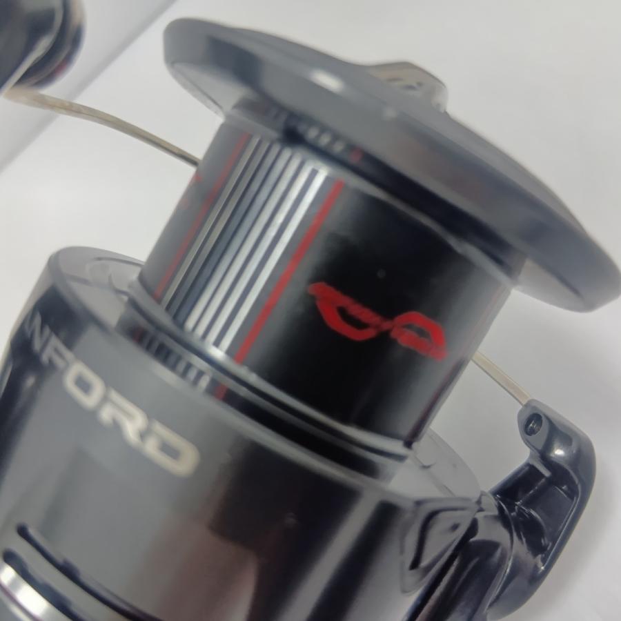 SHIMANO シマノ スピニングリール 24ヴァンフォード 4000XG 047113 未