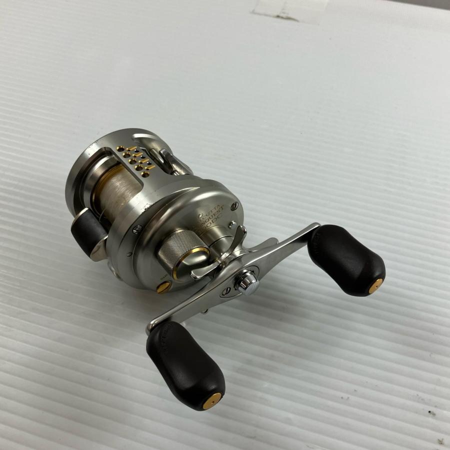 SHIMANO シマノ ベイトリール 04カルカッタコンクエスト 100DC キズ有 01865 やや傷や汚れあり_1