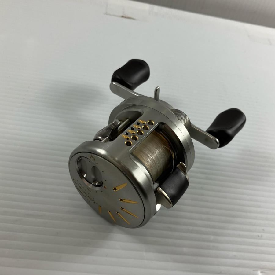 SHIMANO シマノ ベイトリール 04カルカッタコンクエスト 100DC キズ有 01865 やや傷や汚れあり_2
