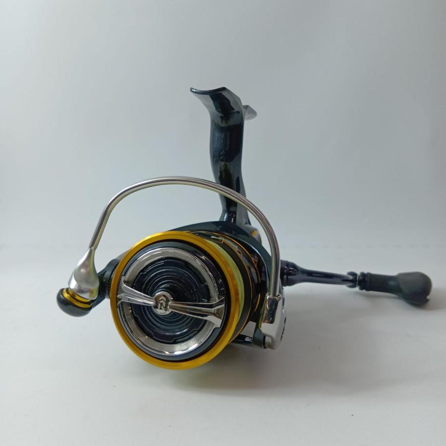 DAIWA ダイワ スピニングリール 21カルディア LT3000-XH 00060292 やや