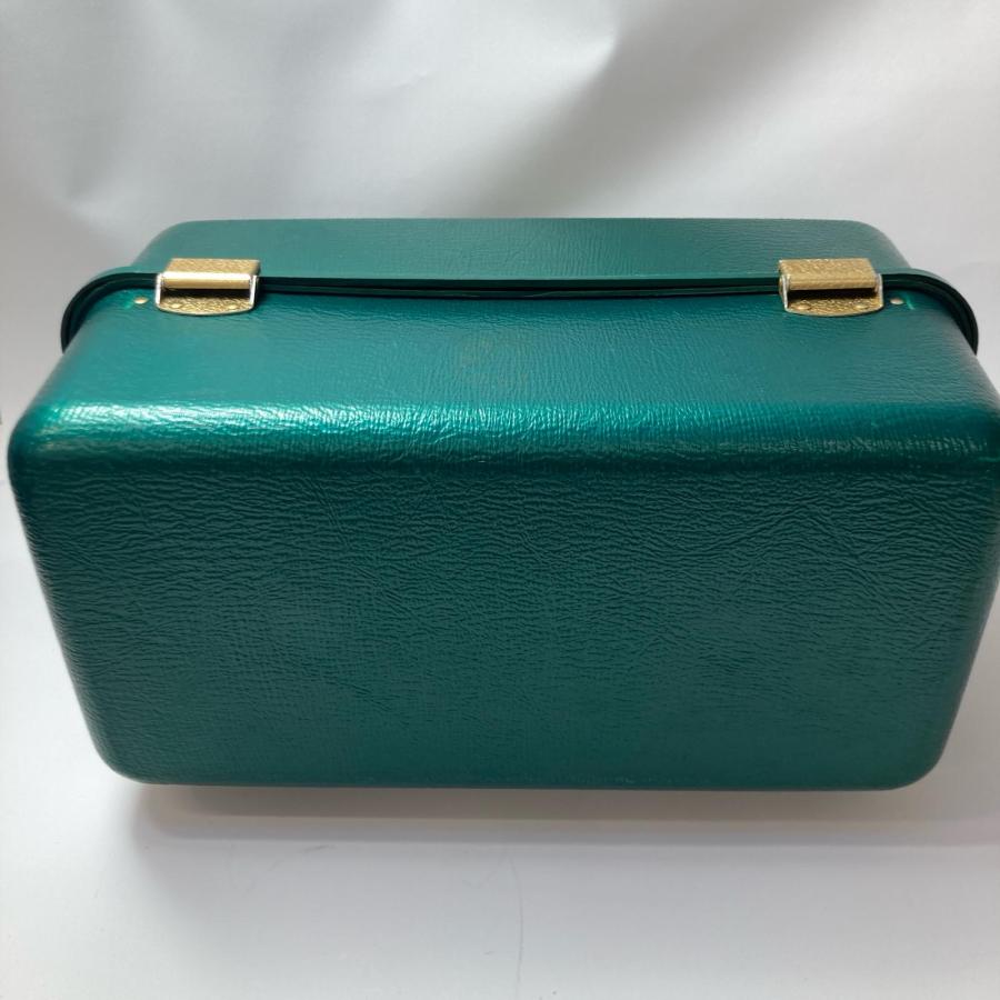 UMCO アムコ タックルボックス グリーン 本体のみ 傷や汚れあり