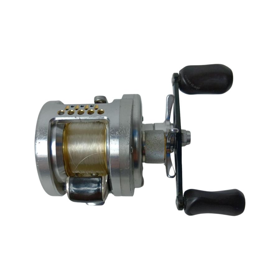 SHIMANO シマノ ベイトリール RH460 03カルカッタコンクエスト200DC 傷 