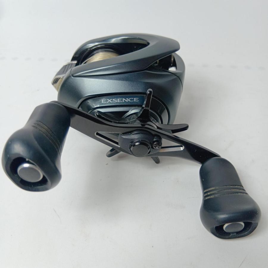 SHIMANO シマノ ベイトリール 03735 17エクスセンスDC XG RH 傷や汚れありの画像