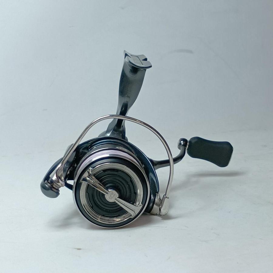 DAIWA ダイワ スピニングリール 24ルビアス ST LT2500S-XH 389191 本体