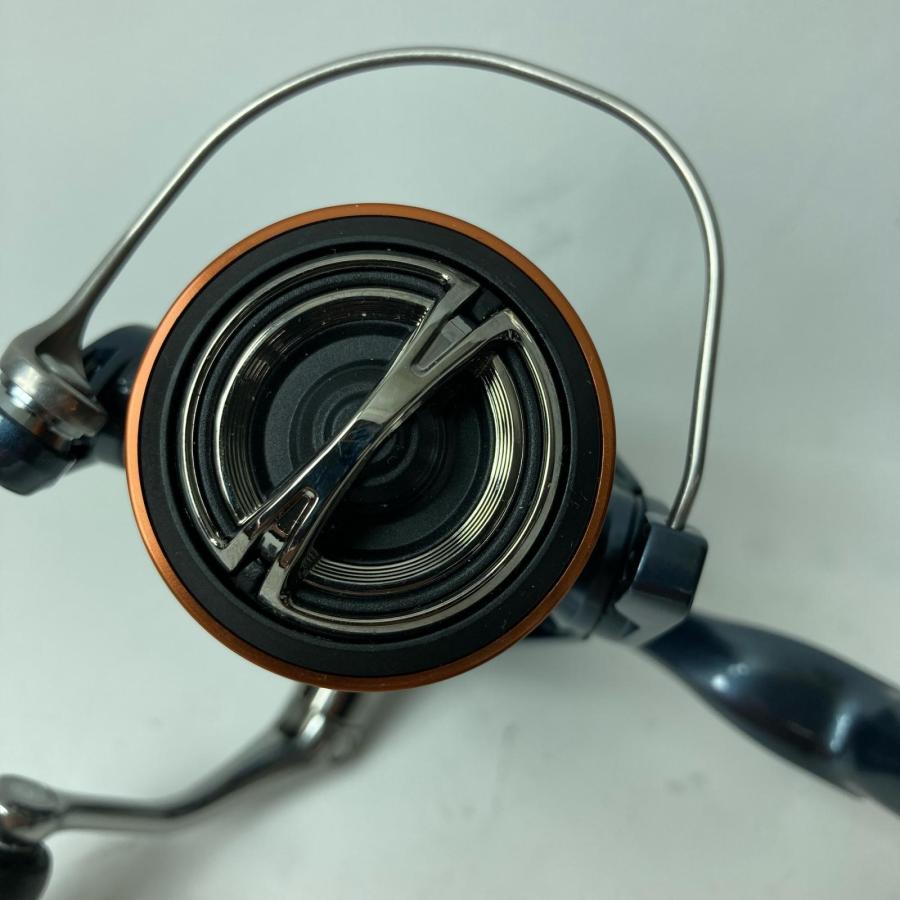 SHIMANO シマノ スピニングリール 048097 26ナスキー C2000SHG 目立っ