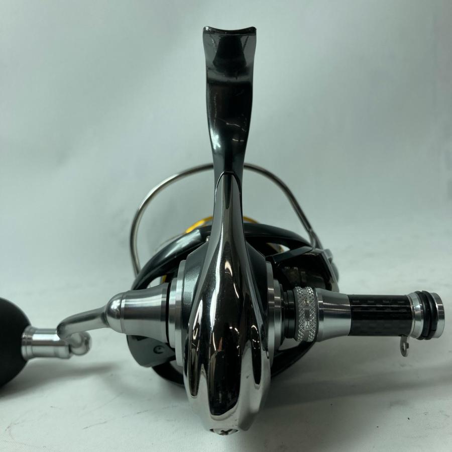 DAIWA ダイワ スピニングリール 18ブラスト LT5000D-CXH 00065103 箱付 やや傷や汚れありの画像