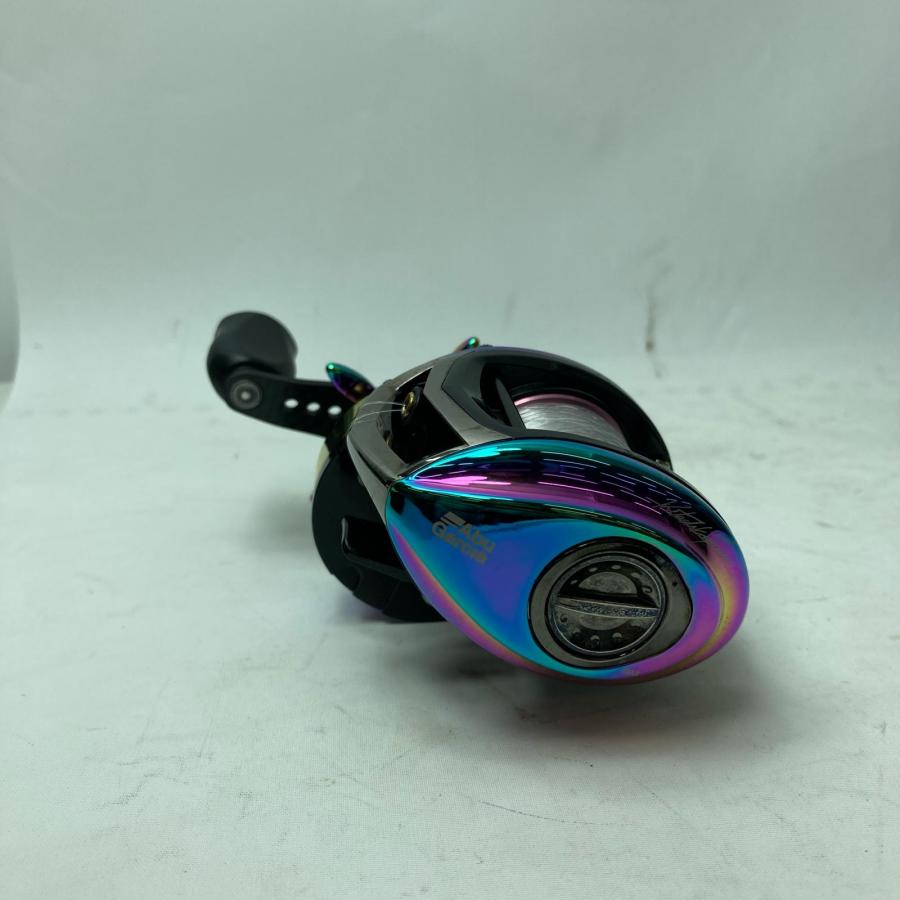 Abu Garcia アブガルシア ベイトリール レボ エリートオーロラ64