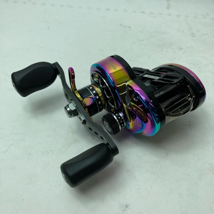 Abu Garcia アブガルシア ベイトリール レボ エリートオーロラ64