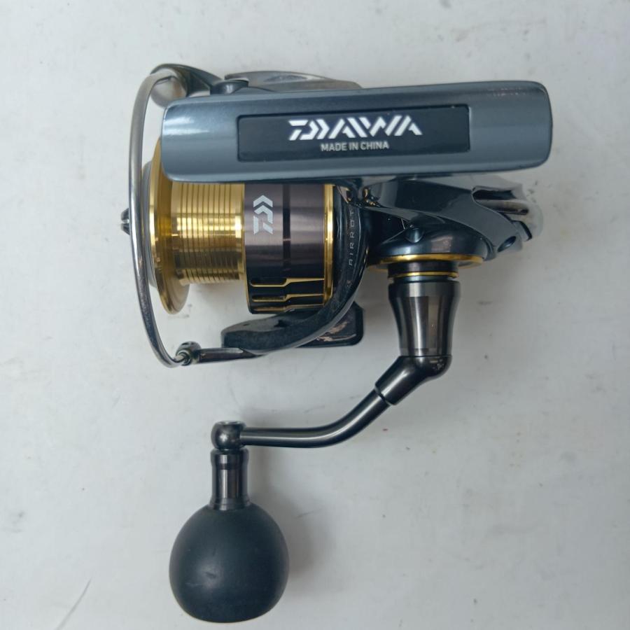 DAIWA ダイワ スピニングリール 17セオリー 3500PE-H 056003 本体のみ