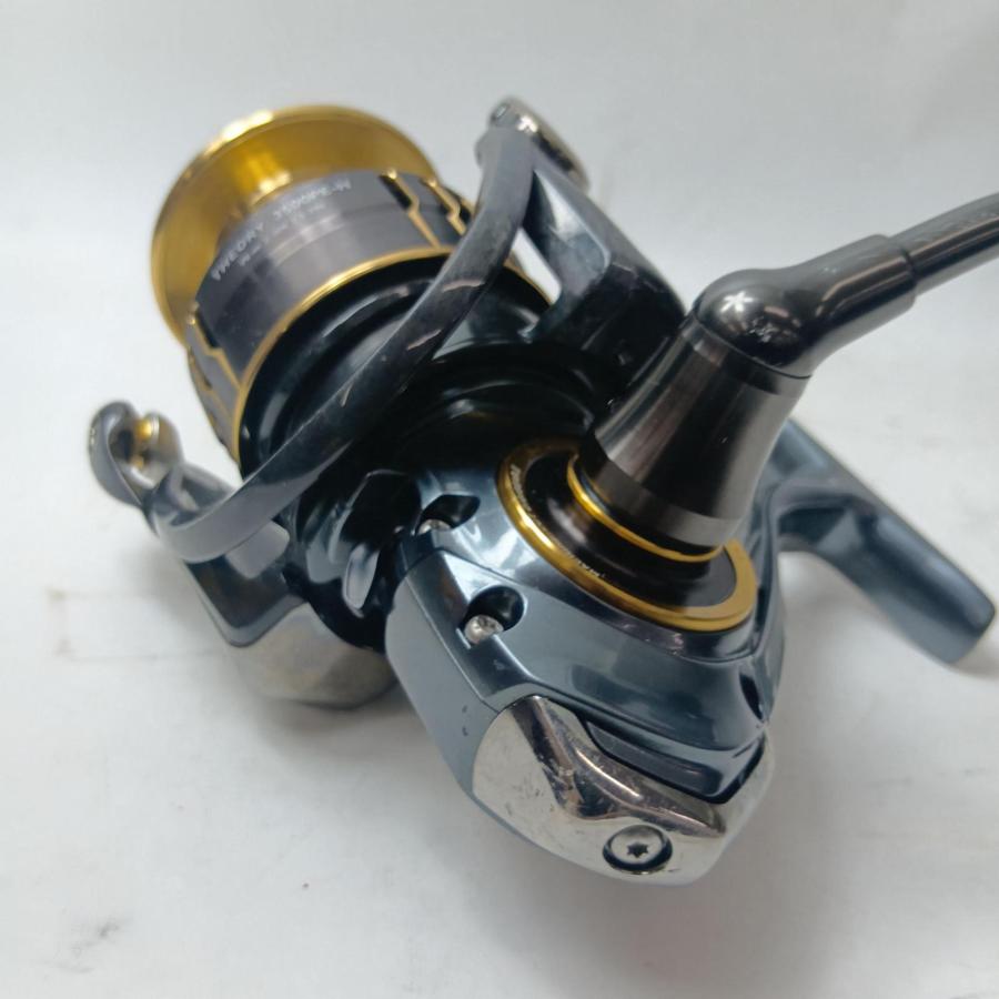 DAIWA ダイワ スピニングリール 17セオリー 3500PE-H 056003 本体のみ
