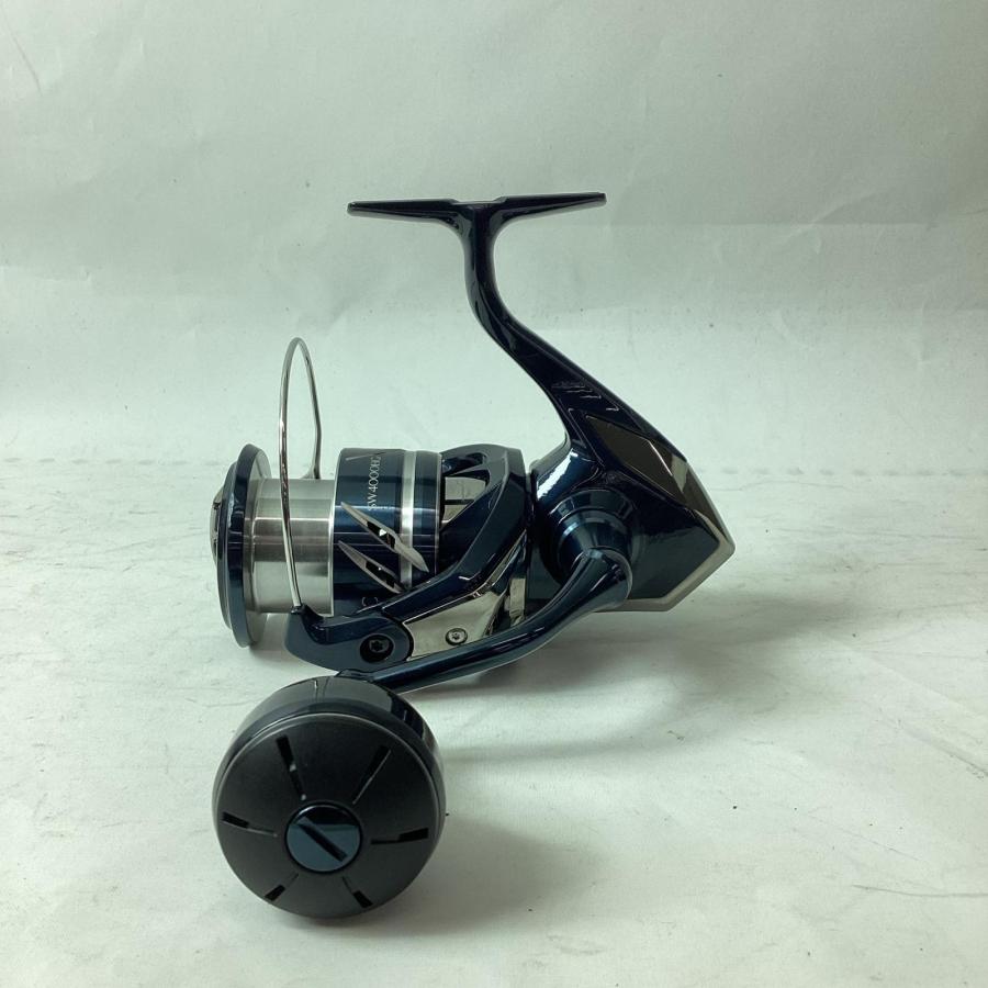 SHIMANO シマノ スピニングリール 24ストラディックSW 4000HG 047373  やや傷や汚れあり |  | 01