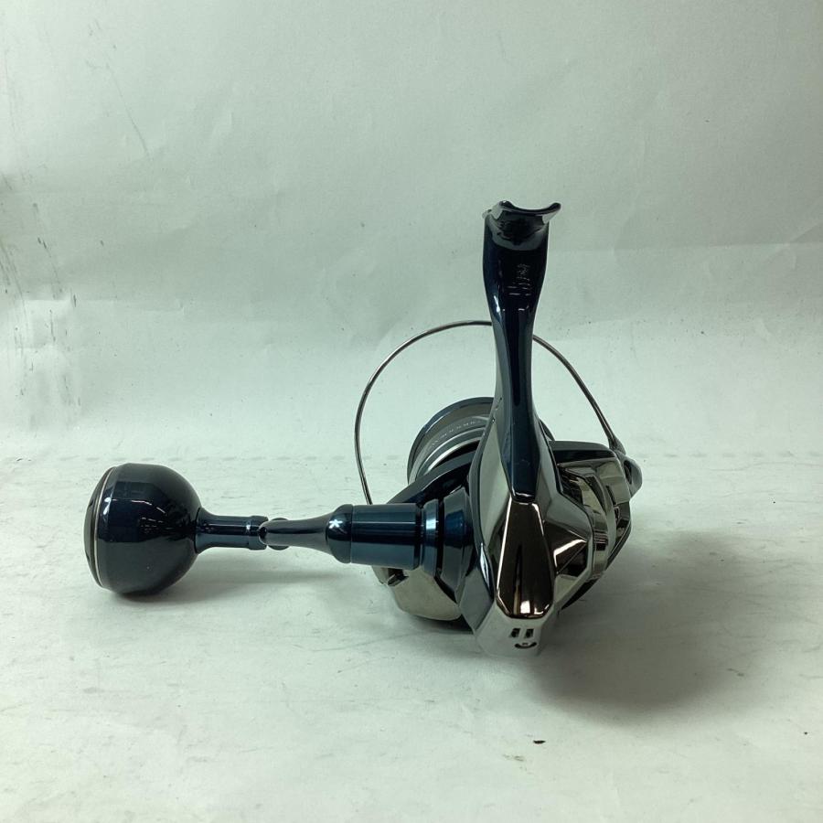 SHIMANO シマノ スピニングリール 24ストラディックSW 4000HG 047373  やや傷や汚れあり |  | 02