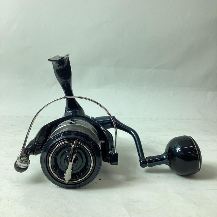 SHIMANO シマノ スピニングリール 24ストラディックSW 4000HG 047373  やや傷や汚れあり |  | 04