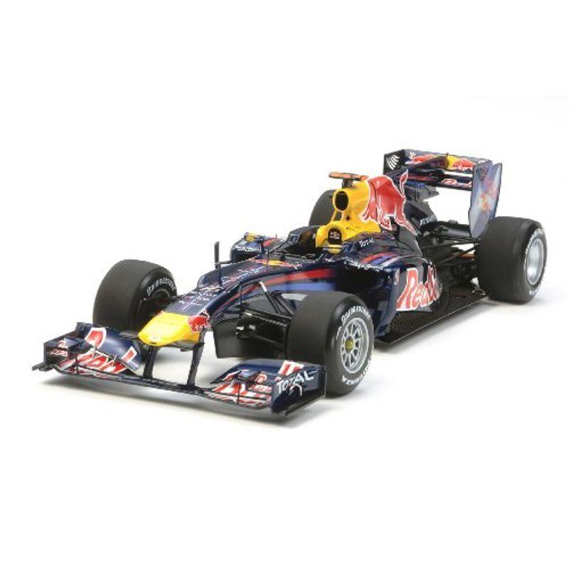 タミヤ 1/20 グランプリコレクションシリーズ No.67 レッドブルレーシング ルノー RB6 プラモデル 20067