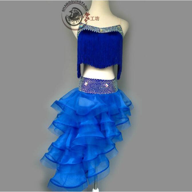 社交ダンスドレス 社交ダンス 衣装 モダンドレス 大きい裾 社交ダンス競技用のドレス ダンスウエア 練習服 競技着 演出用