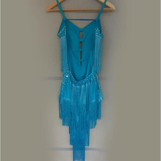 社交ダンスドレス 社交ダンス 衣装 モダンドレス 大きい裾 社交ダンス競技用のドレス ダンスウエア 練習服 競技着 演出用 衣装 社交ダンス 社交ダンスドレス 豪華 開場ドレス ワンピース