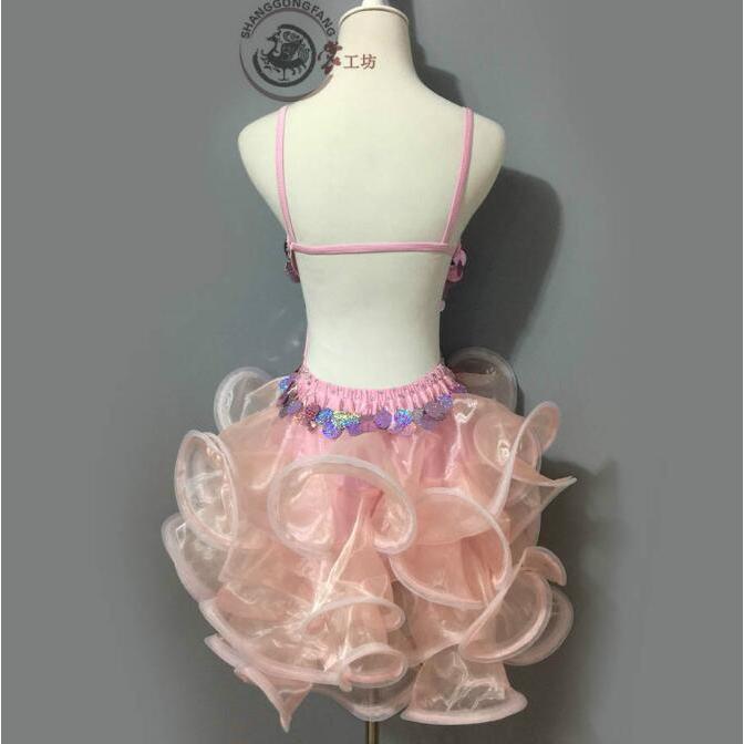 社交ダンスドレス 社交ダンス 衣装 モダンドレス 大きい裾 社交ダンス競技用のドレス ダンスウエア 練習服 競技着 演出用 衣装 社交ダンス 社交ダンスドレス 豪華 開場ドレス ワンピース