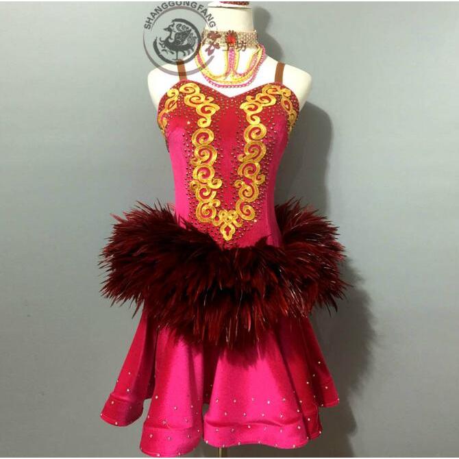 社交ダンスドレス 社交ダンス 衣装 モダンドレス 大きい裾 社交ダンス競技用のドレス ダンスウエア 練習服 競技着 演出用