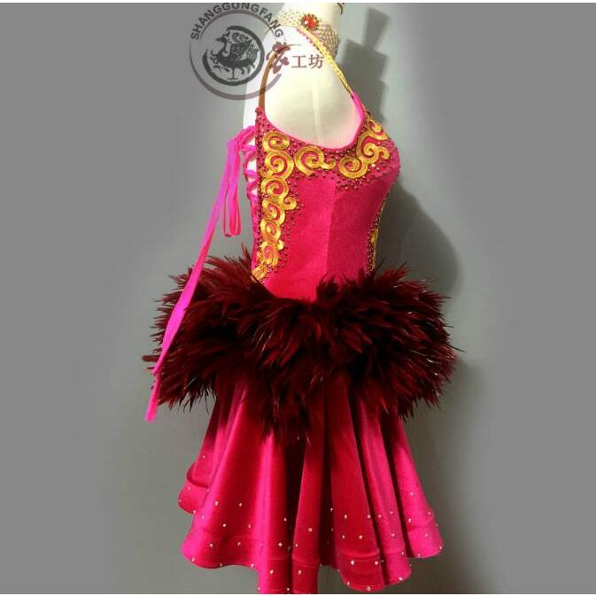 社交ダンスドレス 社交ダンス 衣装 モダンドレス 大きい裾 社交ダンス競技用のドレス ダンスウエア 練習服 競技着 演出用 衣装 社交ダンス 社交ダンスドレス 豪華 開場ドレス ワンピース