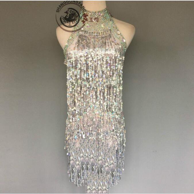 社交ダンスドレス 社交ダンス 衣装 モダンドレス 大きい裾 社交ダンス競技用のドレス ダンスウエア 練習服 競技着 演出用 衣装 社交ダンス 社交ダンスドレス 豪華 開場ドレス ワンピース