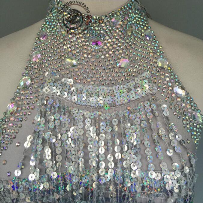 社交ダンスドレス 社交ダンス 衣装 モダンドレス 大きい裾 社交ダンス競技用のドレス ダンスウエア 練習服 競技着 演出用 衣装 社交ダンス 社交ダンスドレス 豪華 開場ドレス ワンピース