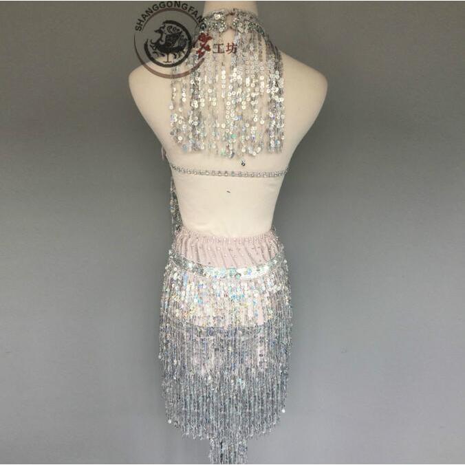 社交ダンスドレス 社交ダンス 衣装 モダンドレス 大きい裾 社交ダンス競技用のドレス ダンスウエア 練習服 競技着 演出用 衣装 社交ダンス 社交ダンスドレス 豪華 開場ドレス ワンピース