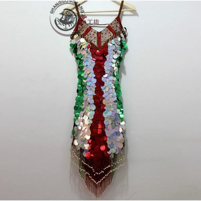 社交ダンスドレス 社交ダンス 衣装 モダンドレス 大きい裾 社交ダンス競技用のドレス ダンスウエア 練習服 競技着 演出用(10465円)