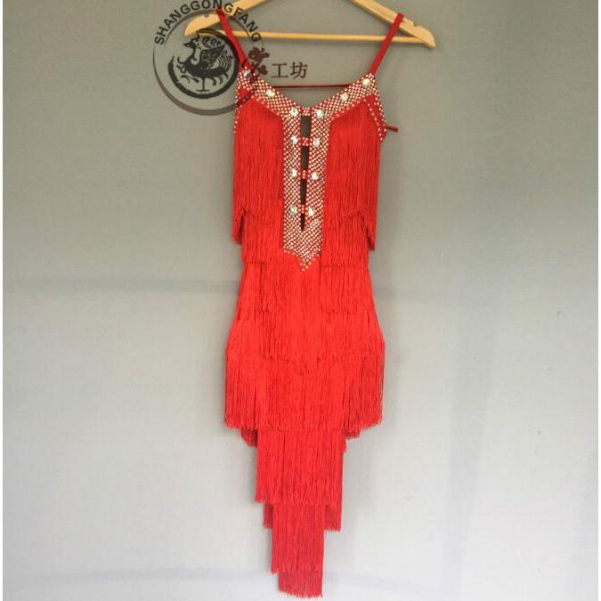 社交ダンスドレス 社交ダンス 衣装 モダンドレス 大きい裾 社交ダンス競技用のドレス ダンスウエア 練習服 競技着 演出用