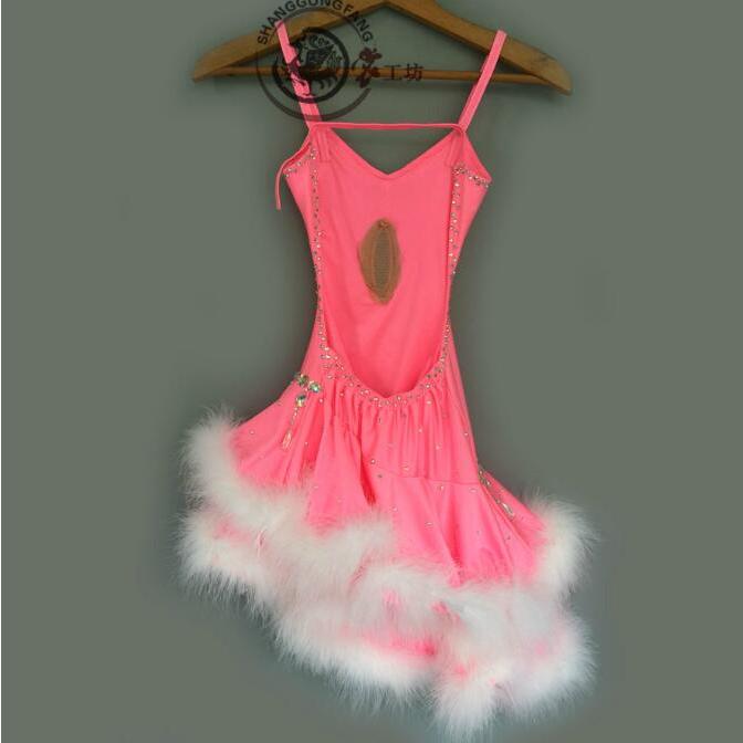 社交ダンスドレス 社交ダンス 衣装 モダンドレス 大きい裾 社交ダンス競技用のドレス ダンスウエア 練習服 競技着 演出用 衣装 社交ダンス 社交ダンスドレス 豪華 開場ドレス ワンピース