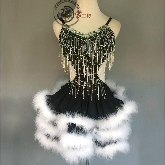 社交ダンスドレス 社交ダンス 衣装 モダンドレス 大きい裾 社交ダンス競技用のドレス ダンスウエア 練習服 競技着 演出用(10465円)