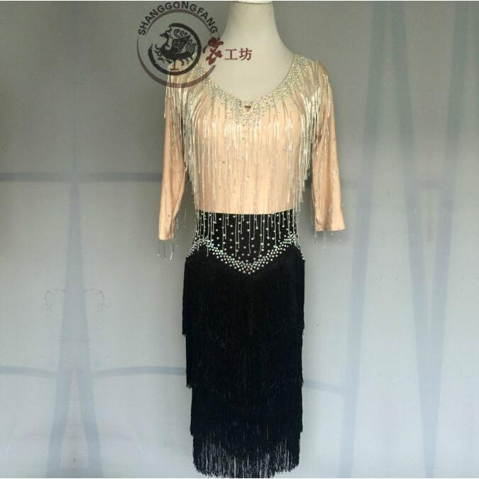 社交ダンスドレス 社交ダンス 衣装 モダンドレス 大きい裾 社交ダンス競技用のドレス ダンスウエア 練習服 競技着 演出用